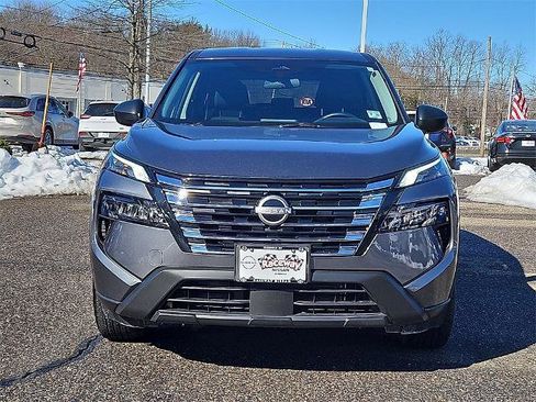 Certified 2025 Nissan Rogue S image 3