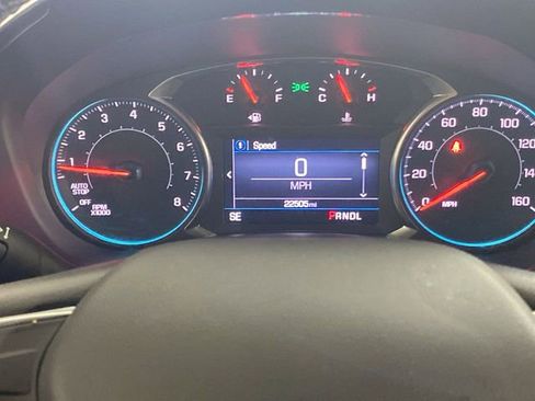 Used 2023 Chevrolet Equinox LT FWD image 39