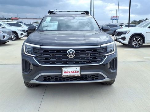 New 2026 Volkswagen Atlas Cross Sport SE FWD image 3