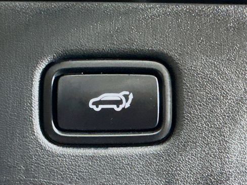 Used 2023 Kia EV6 Wind w/ Wind Technology Package AWD/4WD image 29
