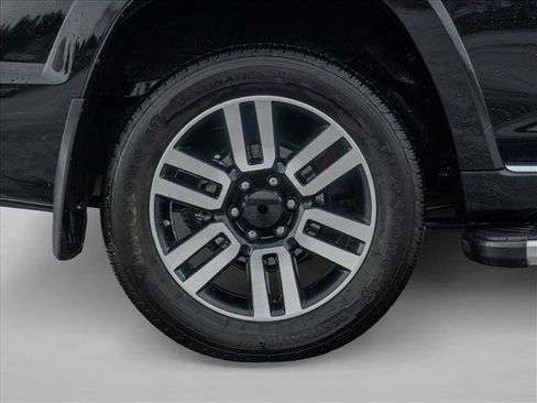 Used 2015 Toyota 4Runner Limited image 16