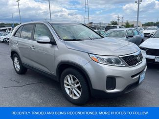 Used 2015 Kia Sorento LX AWD/4WD video 1