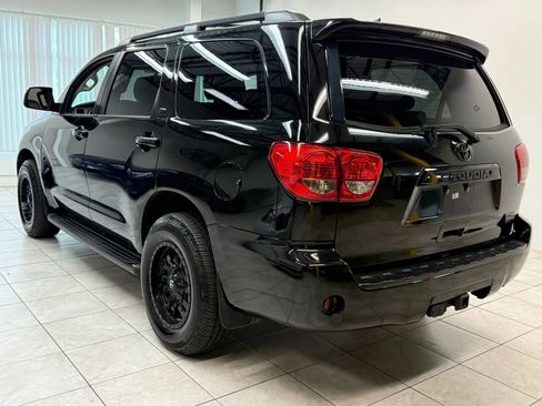 Used 2013 Toyota Sequoia SR5 image 7