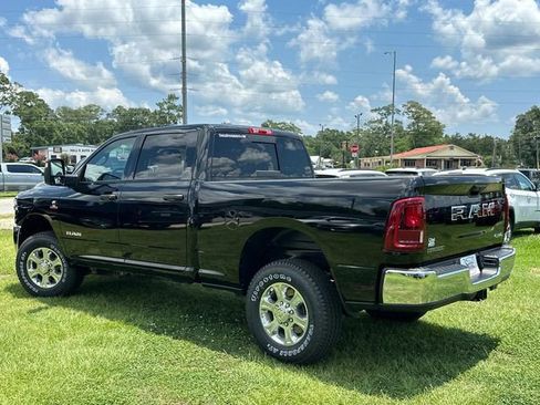 New 2025 RAM 2500 Big Horn image 8