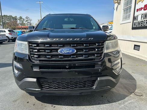 Used 2017 Ford Explorer Sport w/ Equipment Group 401A image 2