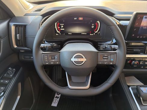 New 2026 Nissan Pathfinder SL w/ SL Premium Package FWD image 22