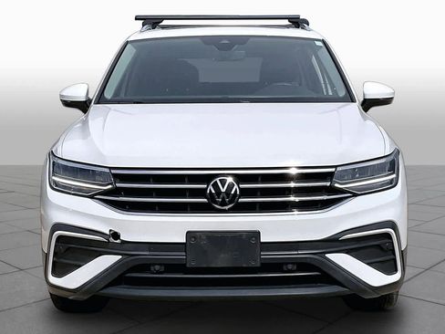 Used 2022 Volkswagen Tiguan SE image 4