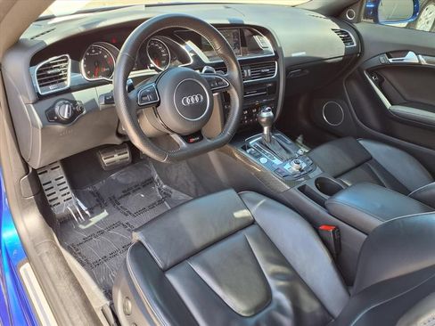 Used 2015 Audi RS 5 Coupe w/ Black Optic Plus Package AWD/4WD image 14