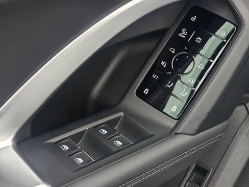 Certified 2025 Audi Q5 Premium w/ Premium Plus AWD/4WD image 36