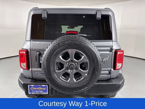 Used 2025 Ford Bronco Big Bend AWD/4WD image 9