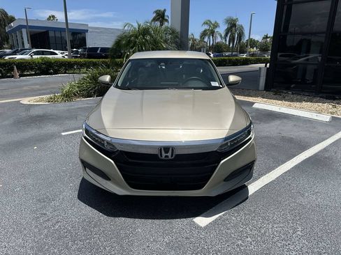Used 2018 Honda Accord LX image 3