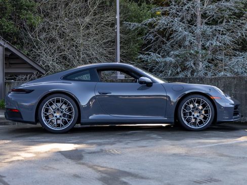 Certified 2026 Porsche 911 Carrera image 12