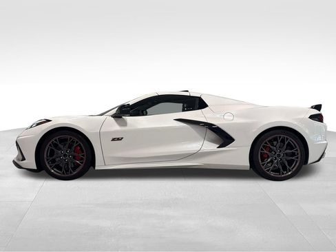 Used 2023 Chevrolet Corvette Stingray Premium Conv w/ Z51 Performance Package RWD image 49
