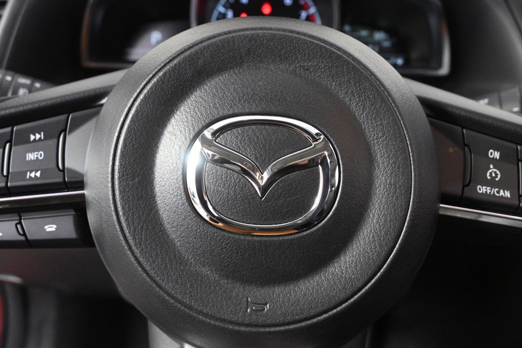 Used 2018 MAZDA MAZDA3 Grand Touring FWD image 35