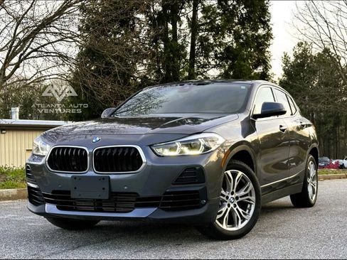 Used 2022 BMW X2 xDrive28i w/ Convenience Package image 3