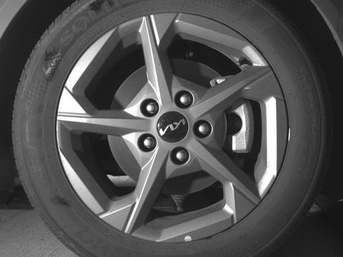 Used 2025 Kia K4 LXS image 13