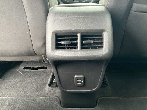 Certified 2023 Chevrolet Equinox LT image 20