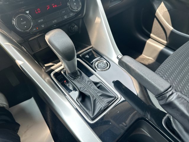 Used 2024 Mitsubishi Eclipse Cross ES AWD/4WD image 19