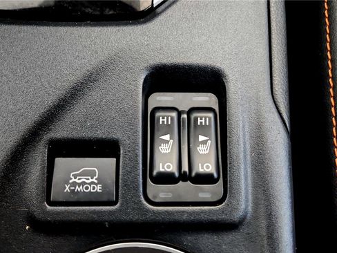 Used 2018 Subaru Crosstrek 2.0i Limited image 34
