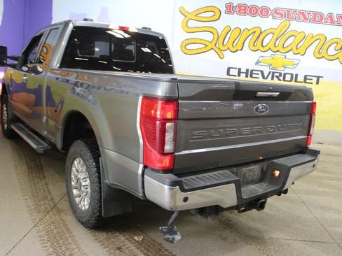 Used 2022 Ford F250 XLT w/ XLT Premium Package AWD/4WD image 6