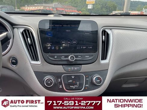 Used 2022 Chevrolet Malibu LS w/ Driver Confidence Package II FWD image 21