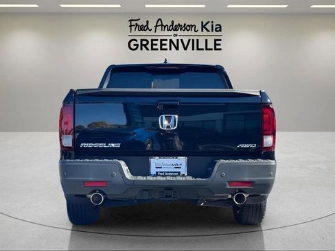 Used 2023 Honda Ridgeline Black Edition image 4