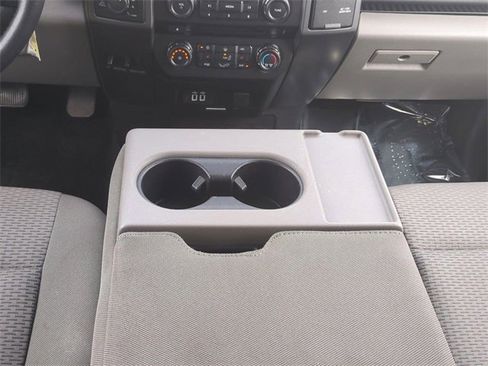 Used 2018 Ford F150 XLT w/ Equipment Group 302A Luxury image 19