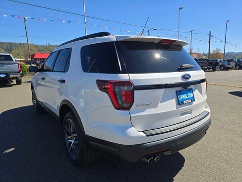 Certified 2018 Ford Explorer Sport image 3