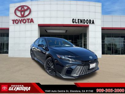 Used 2025 Toyota Camry SE w/ Multimedia Upgrade Package
