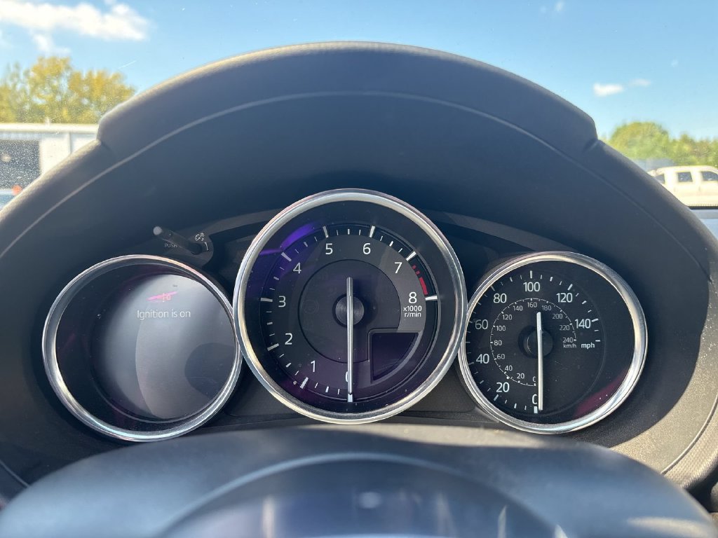 Used 2020 MAZDA MX-5 Miata RF Grand Touring RWD image 17
