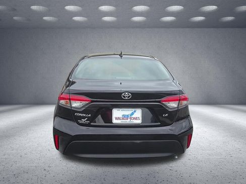 Used 2024 Toyota Corolla LE FWD image 6