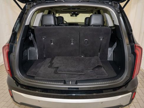 Certified 2024 Kia Telluride S w/ S Sunroof Package image 6