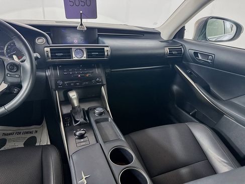 Used 2014 Lexus IS 250 image 28