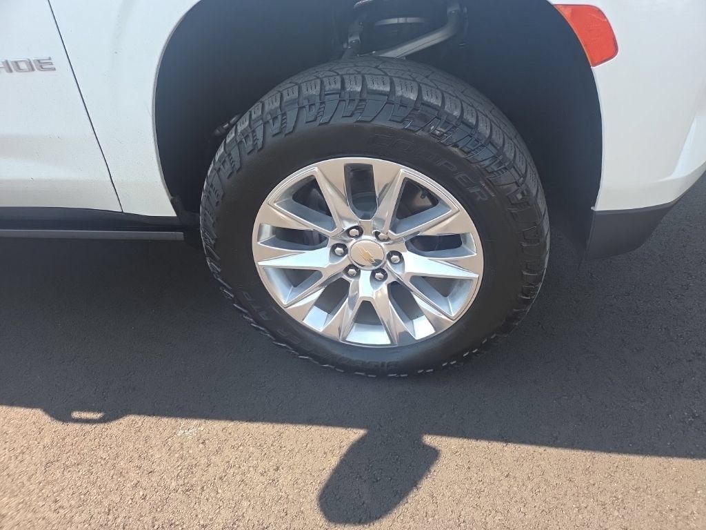 Used 2024 Chevrolet Tahoe Premier AWD/4WD image 21