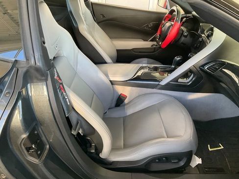 Used 2018 Chevrolet Corvette Z06 image 8