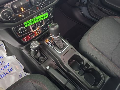 New 2026 Jeep Gladiator Rubicon w/ Safety Group image 29