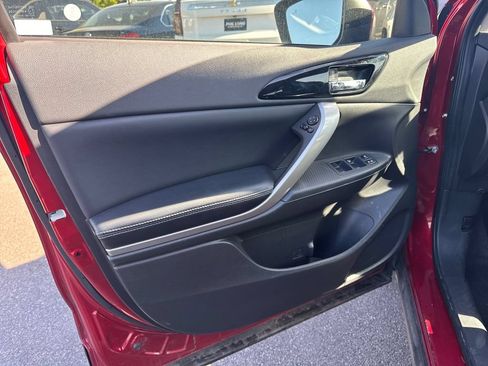 Used 2024 Mitsubishi Eclipse Cross SE AWD/4WD image 21