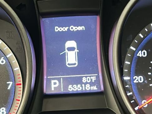 Used 2016 Hyundai Santa Fe Sport FWD image 19