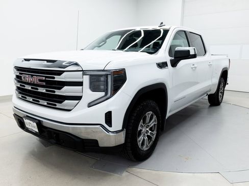 Used 2023 GMC Sierra 1500 SLE AWD/4WD image 23