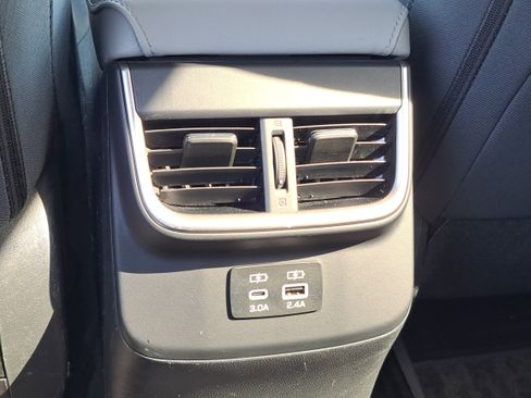 Certified 2025 Subaru Outback Premium image 19