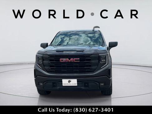 Used 2022 GMC Sierra 1500 Elevation w/ X31 Off-Road Package AWD/4WD image 2