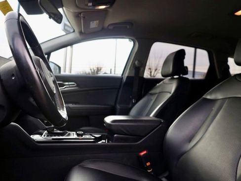 Used 2023 Kia Sportage EX image 17