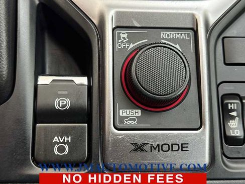 Used 2023 Subaru Forester Premium image 39