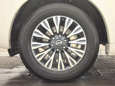 Used 2024 Nissan Armada SL w/ Midnight Edition Package image 9