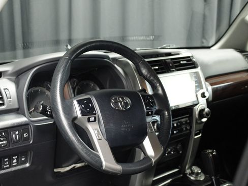 Used 2023 Toyota 4Runner Limited AWD/4WD image 11