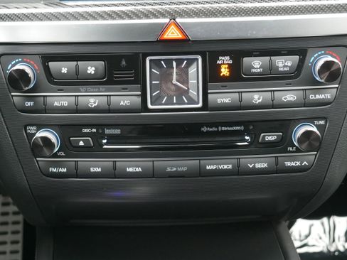 Used 2019 Genesis G80 3.3T Sport image 20