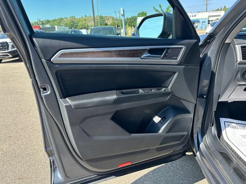 Used 2019 Volkswagen Atlas SEL Premium AWD/4WD image 20