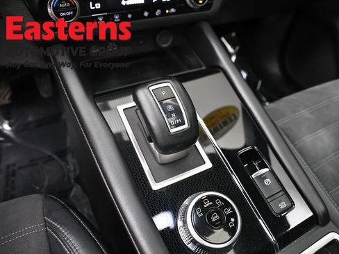 Used 2022 Mitsubishi Outlander SE FWD image 13