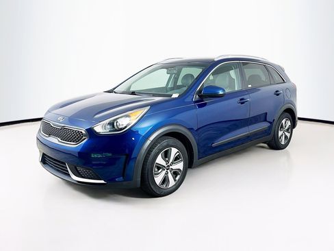 Used 2018 Kia Niro LX FWD image 3
