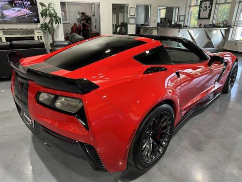 Used 2016 Chevrolet Corvette Z06 w/ 3LZ Preferred Equipment Group RWD image 10